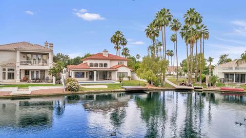 2004 E Freeport Ln, Gilbert, AZ 85234 photo 4