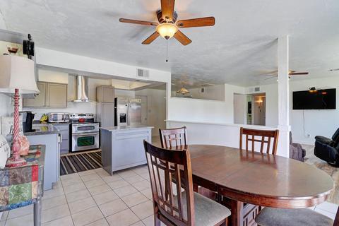 8010 W Earll Dr, Phoenix, AZ 85033 photo 15