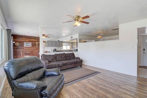 8010 W Earll Dr, Phoenix, AZ 85033 photo 3
