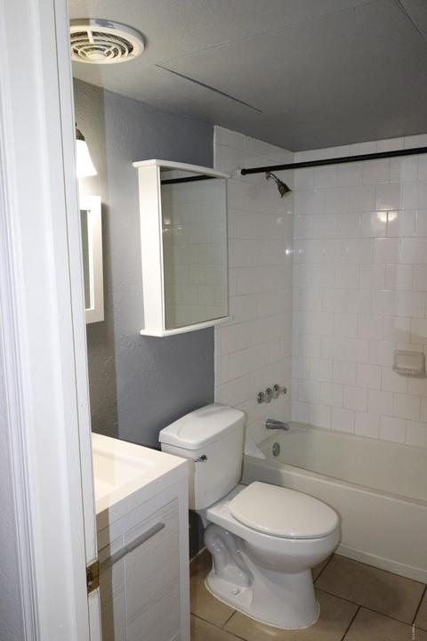 355 E Thomas Rd #B111, Phoenix, AZ 85012 photo 4