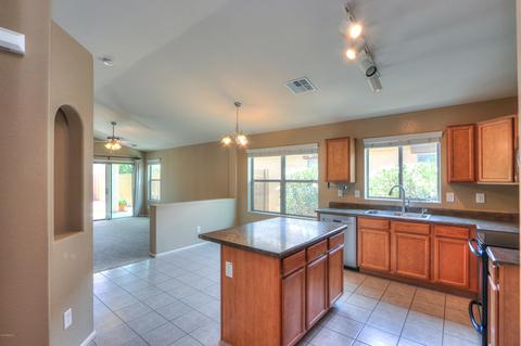 4197 E Sandy Way, Gilbert, AZ 85297 photo 8