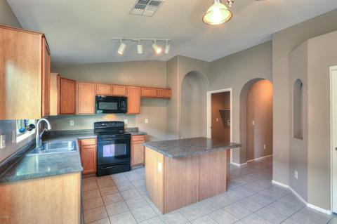 4197 E Sandy Way, Gilbert, AZ 85297 photo 12