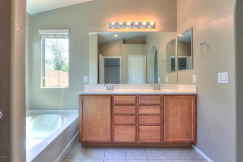 4197 E Sandy Way, Gilbert, AZ 85297 photo 28