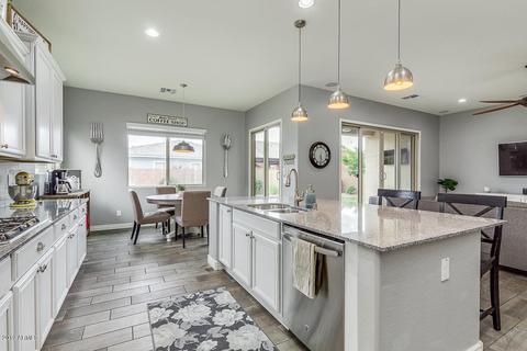 4043 E Comstock Dr, Gilbert, AZ 85296 photo 20