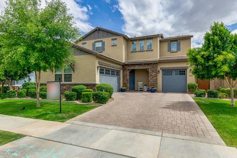 4043 E Comstock Dr, Gilbert, AZ 85296 photo 3