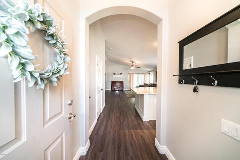 8629 E Monte Ave, Mesa, AZ 85209 photo 3