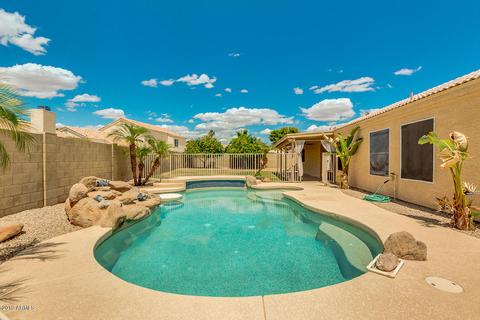 5910 E Ivy St, Mesa, AZ 85205 photo 2