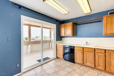4546 E Lynne Ln, Phoenix, AZ 85042 photo 11