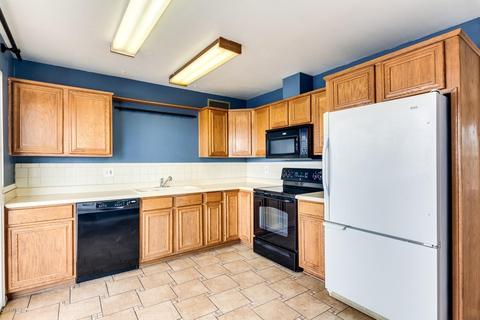 4546 E Lynne Ln, Phoenix, AZ 85042 photo 4