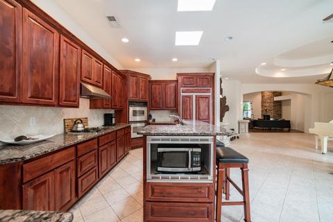 805 E Ocotillo Rd E, Phoenix, AZ 85014 photo 14