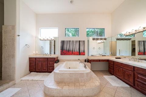 805 E Ocotillo Rd E, Phoenix, AZ 85014 photo 26