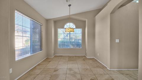 718 W Orange Dr, Gilbert, AZ 85233 photo 5