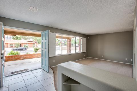 2802 E Cannon Dr, Phoenix, AZ 85028 photo 7