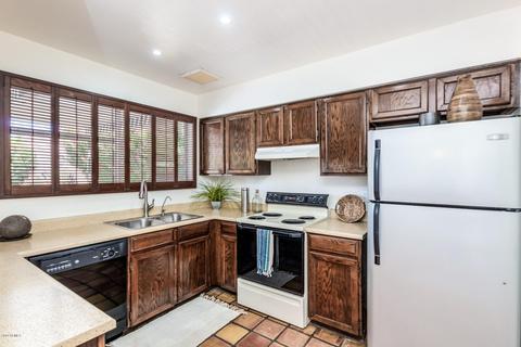 926 E Le Marche Ave, Phoenix, AZ 85022 photo 1