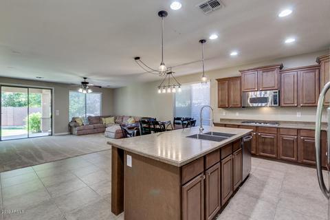 2445 E Narrowleaf Dr, Gilbert, AZ 85298 photo 4