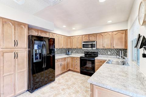 5042 E Summer Moon Ln, Phoenix, AZ 85044 photo 7