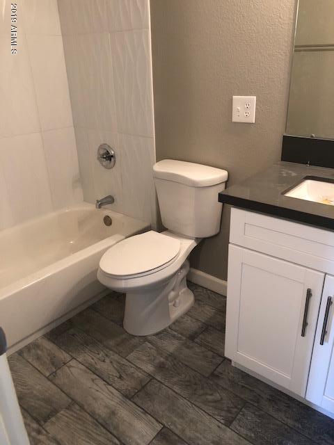 239 E Vine Cir, Mesa, AZ 85210 photo 8