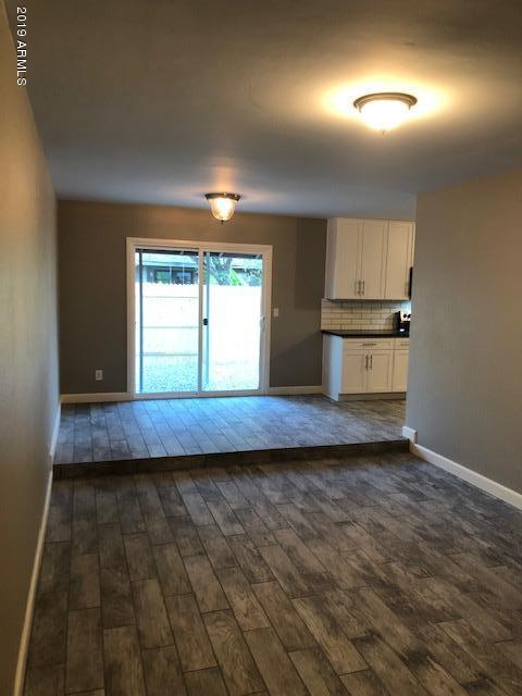 239 E Vine Cir, Mesa, AZ 85210 photo 3