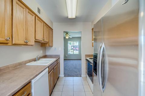 614 E Redmon Dr, Tempe, AZ 85283 photo 7