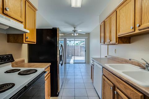 614 E Redmon Dr, Tempe, AZ 85283 photo 6