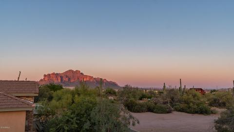 918 E Frontier St, Apache Junction, AZ 85119 photo 4