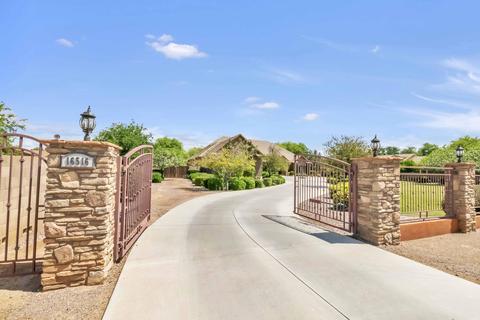 16516 E Pecos Rd, Gilbert, AZ 85295 photo 3