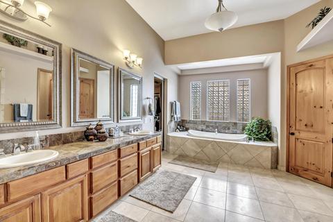16516 E Pecos Rd, Gilbert, AZ 85295 photo 38