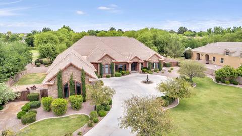 16516 E Pecos Rd, Gilbert, AZ 85295 photo 2