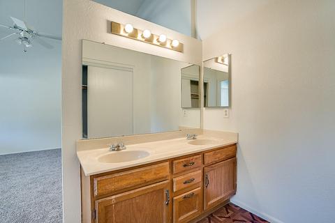 933 E Cullumber St, Gilbert, AZ 85234 photo 10