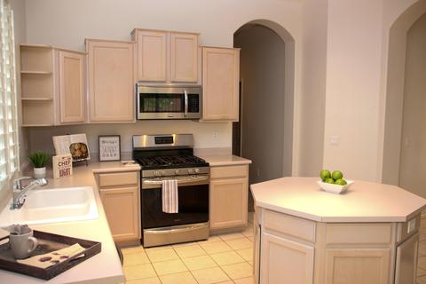 814 E Maria Ln, Tempe, AZ 85284 photo 3