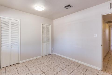 1828 N 38th Dr, Phoenix, AZ 85009 photo 8