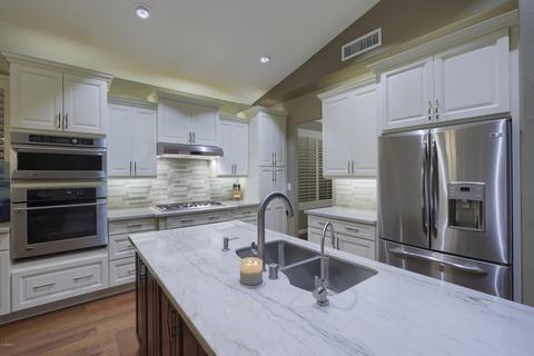 4048 E Hamblin Dr, Phoenix, AZ 85050 photo 5