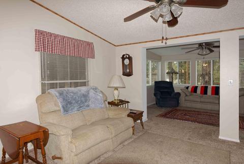 2047 Pinehaven Ln, Overgaard, AZ 85933 photo 6
