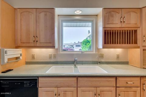 2011 E Flynn Ln, Phoenix, AZ 85016 photo 12