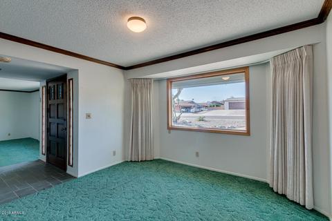 2011 E Flynn Ln, Phoenix, AZ 85016 photo 4