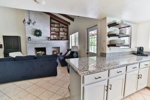 271 E Kroll Dr, Gilbert, AZ 85234 photo 11