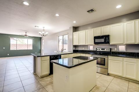 3393 E Pinot Noir Ave, Gilbert, AZ 85298 photo 3