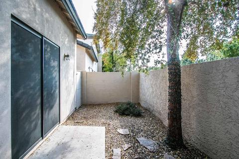 1124 E Rose Ln #16, Phoenix, AZ 85014 photo 30