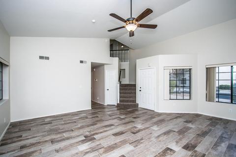 1124 E Rose Ln #16, Phoenix, AZ 85014 photo 4