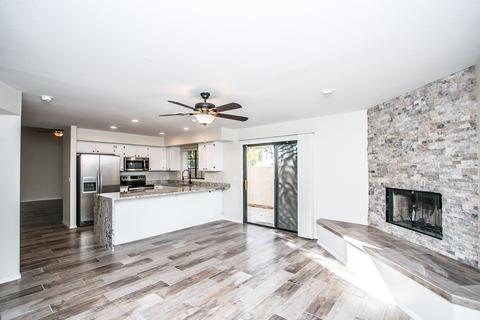 1124 E Rose Ln #16, Phoenix, AZ 85014 photo 8