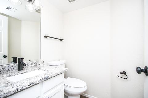1124 E Rose Ln #16, Phoenix, AZ 85014 photo 15