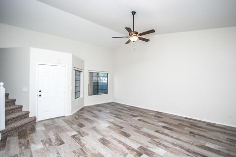 1124 E Rose Ln #16, Phoenix, AZ 85014 photo 3