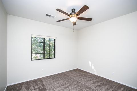 1124 E Rose Ln #16, Phoenix, AZ 85014 photo 20