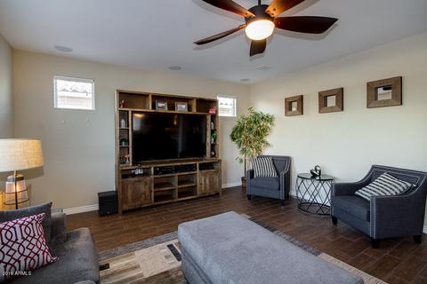 7929 S Lancaster St, Gilbert, AZ 85298 photo 9
