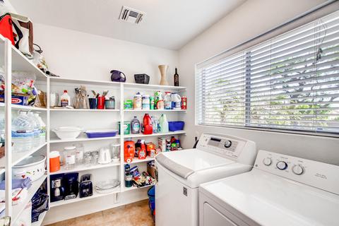 906 E Gwen St, Phoenix, AZ 85042 photo 9