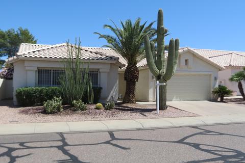 3208 E Rosemonte Dr, Phoenix, AZ 85050 photo 1