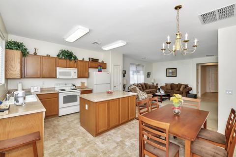4176 E Woodside Ct, Gilbert, AZ 85297 photo 3