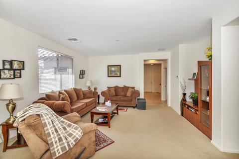 4176 E Woodside Ct, Gilbert, AZ 85297 photo 8
