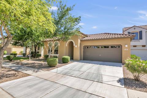 4176 E Woodside Ct, Gilbert, AZ 85297 photo 2