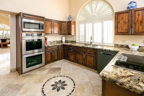 955 W Sherri Dr, Gilbert, AZ 85233 photo 7